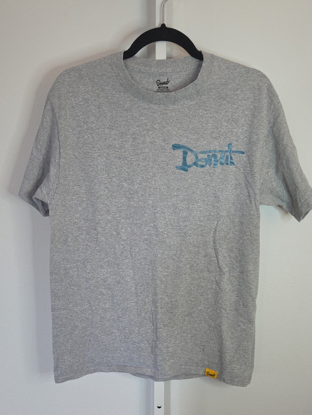 Donut Media Script Logo Graphic T-Shirt Gray Adult Medium Automotive Enthusiast